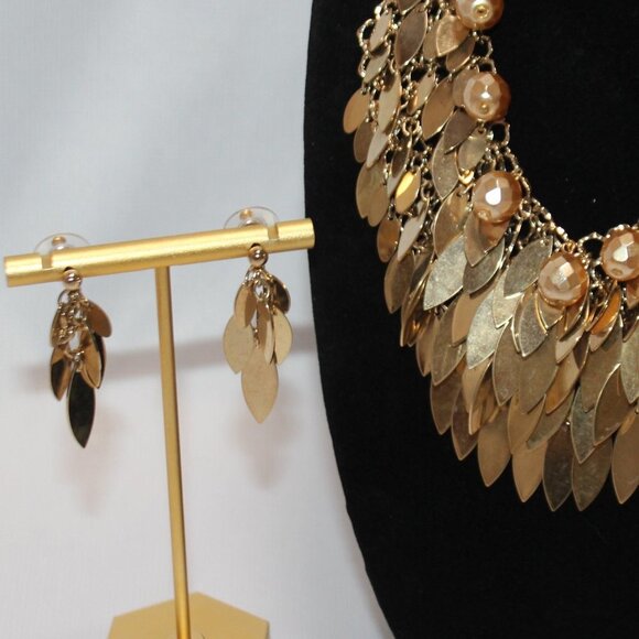 JC Statement Necklace with Matching Earrings - Picture 4 of 11